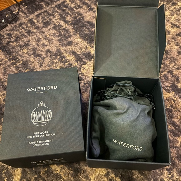 NIB Waterford Crystal fireworks new year 2025 Christmas ornament - Picture 7 of 9